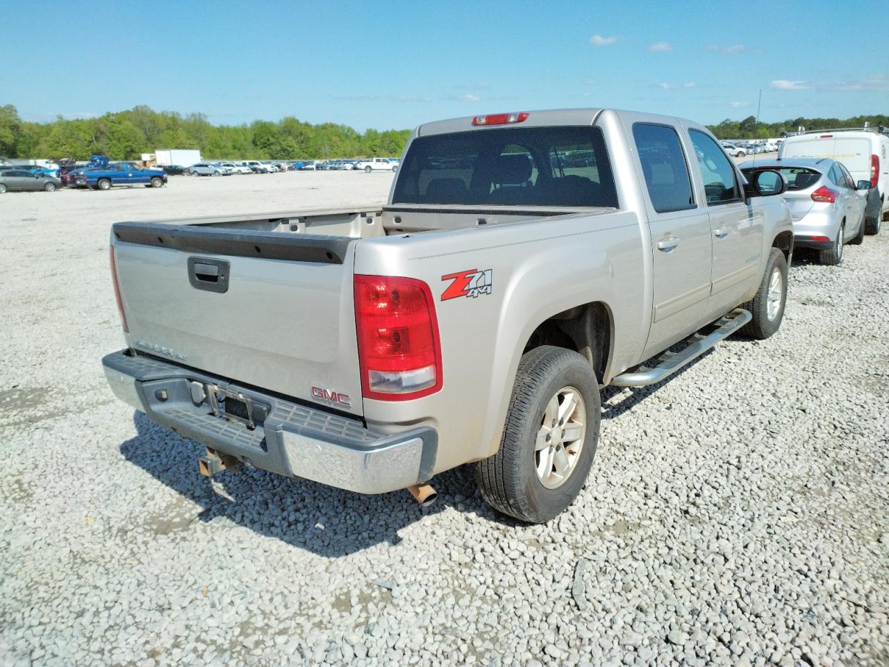 Photo 4 from auction – 2007 GMC NEW SIERRA with VIN 3GTEK13M97G542210