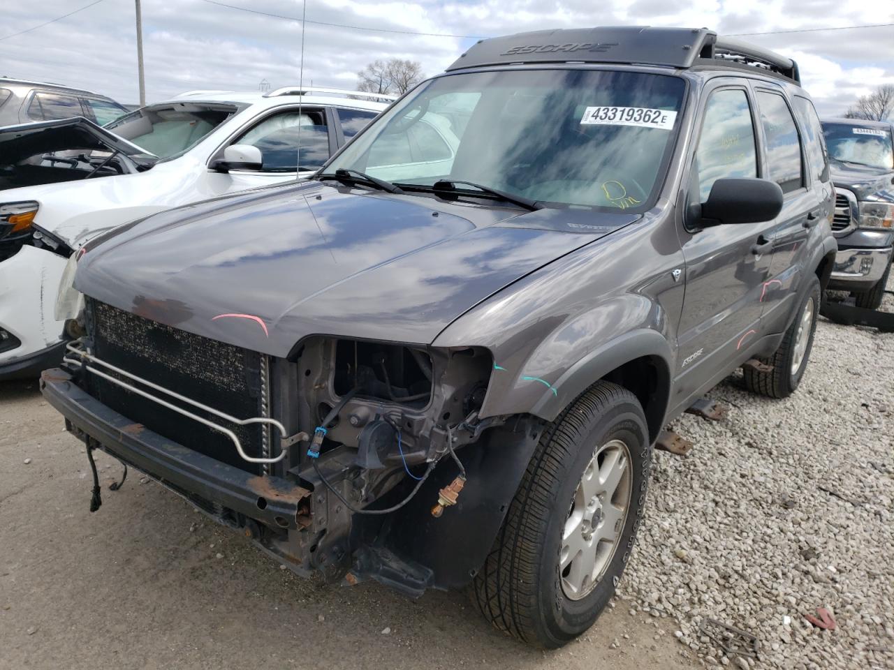 Photo 2 from auction – 2002 FORD ESCAPE XLT with VIN 1FMYU04122KC38476