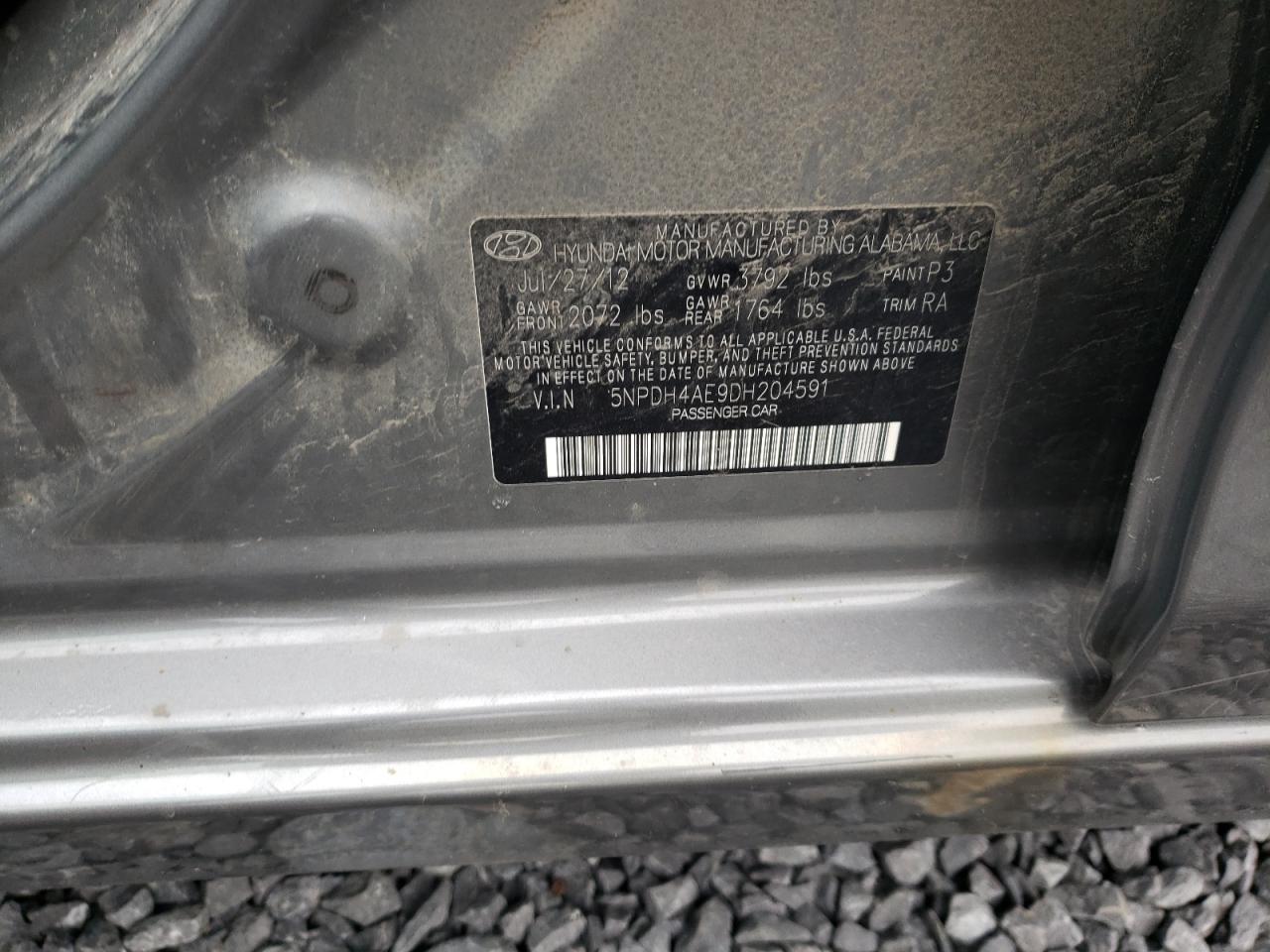 Photo 10 from auction – 2013 HYUNDAI ELANTRA GL with VIN 5NPDH4AE9DH204591