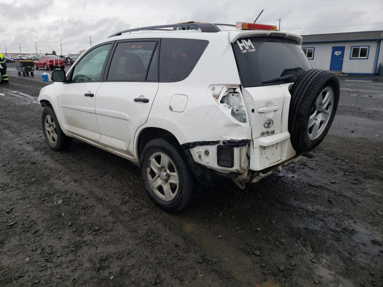 Photo 3 from auction – 2011 TOYOTA RAV4 with VIN 2T3BF4DV1BW101387