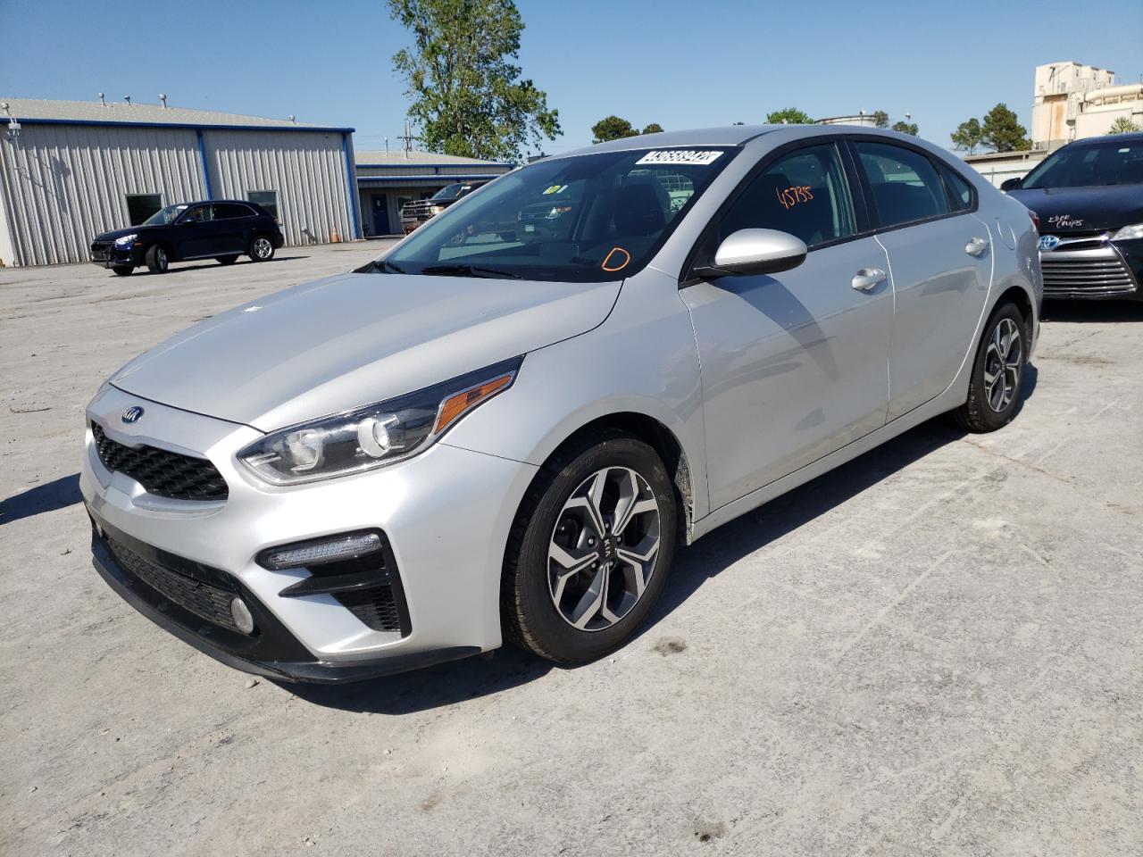 Photo 2 from auction – 2020 KIA FORTE FE with VIN 3KPF24AD7LE152592