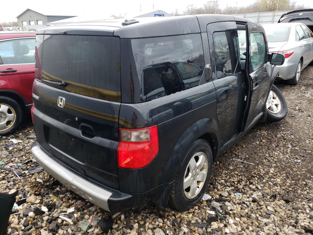 Photo 4 from auction – 2005 HONDA ELEMENT EX with VIN 5J6YH28695L016312