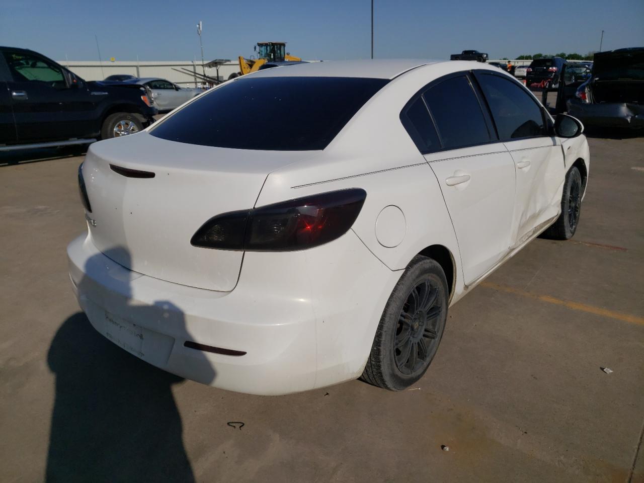Photo 4 from auction – 2012 MAZDA 3 I with VIN JM1BL1UF9C1627248