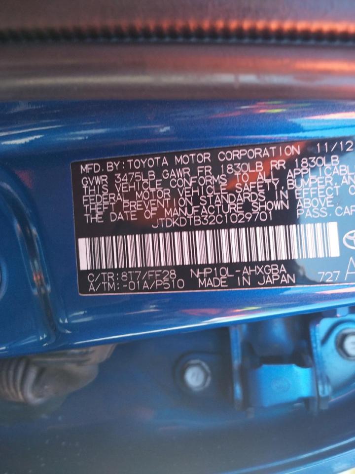 Photo 10 from auction – 2012 TOYOTA PRIUS C with VIN JTDKDTB32C1029701