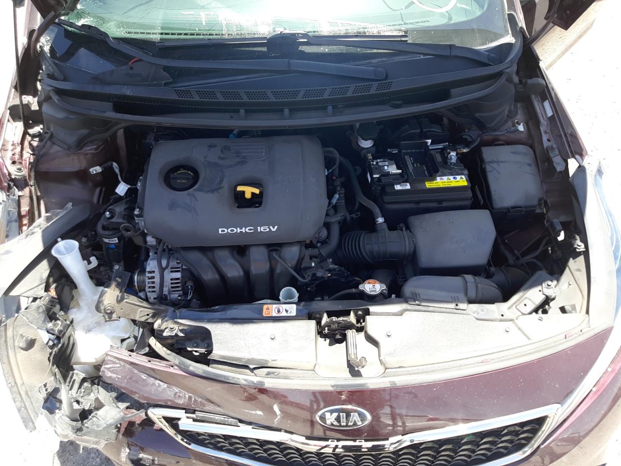 Photo 7 from auction – 2017 KIA FORTE LX with VIN 3KPFK4A76HE018383