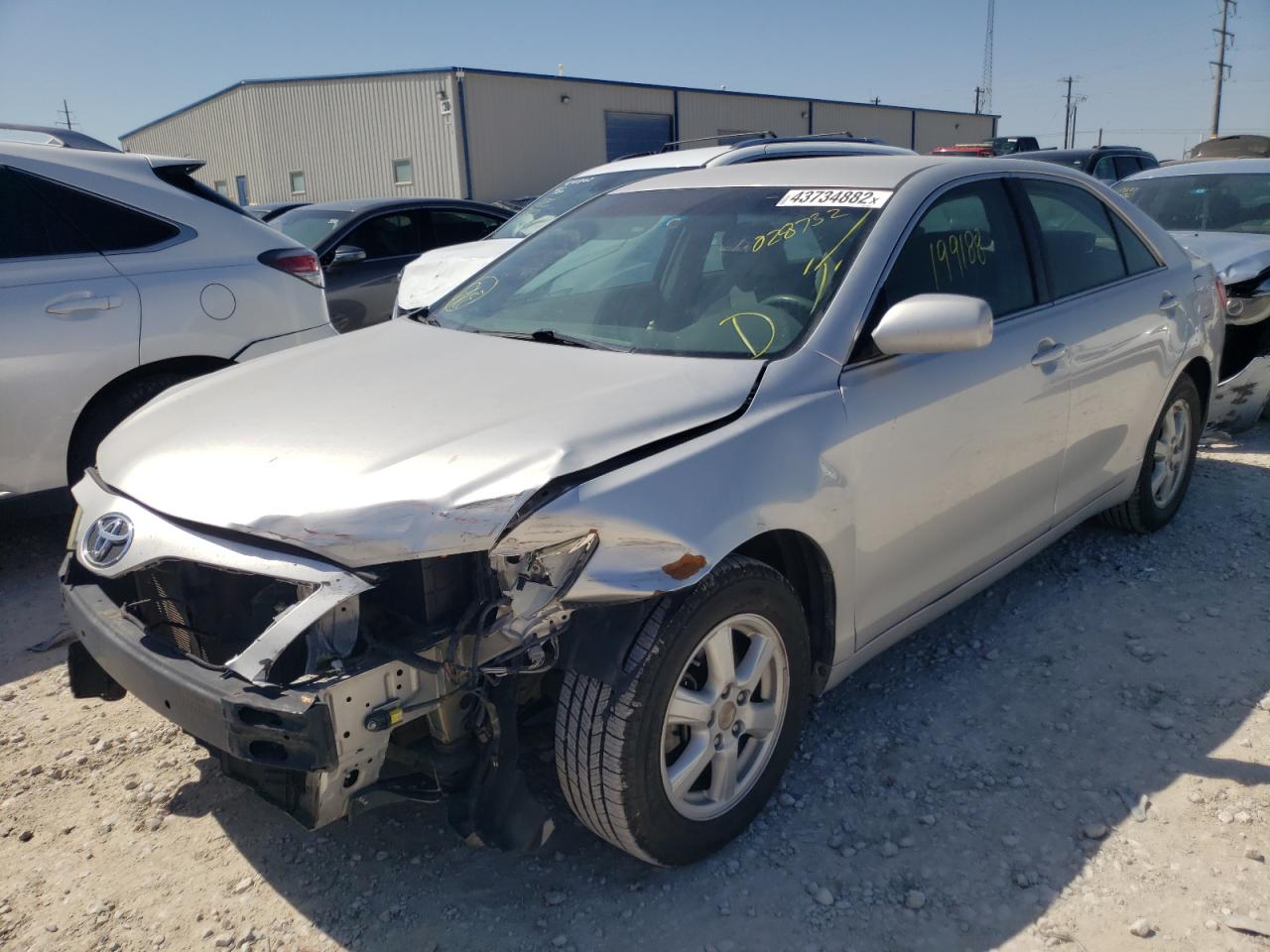 Photo 2 from auction – 2010 TOYOTA CAMRY BASE with VIN 4T1BF3EK2AU028732