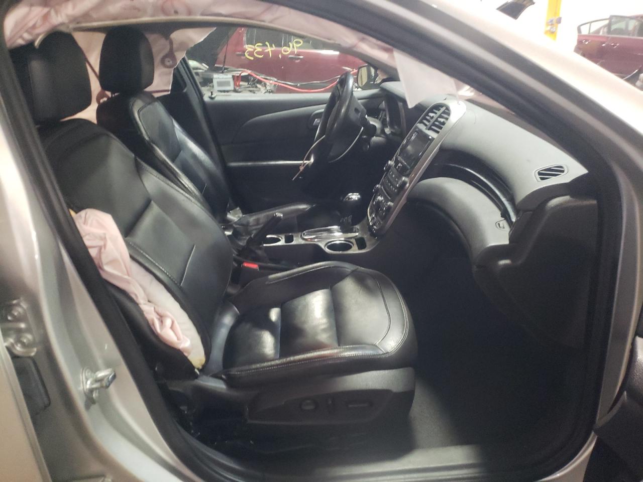 Photo 19 from auction – 2016 CHEVROLET MALIBU LIM with VIN 1G11E5SA1GF130488