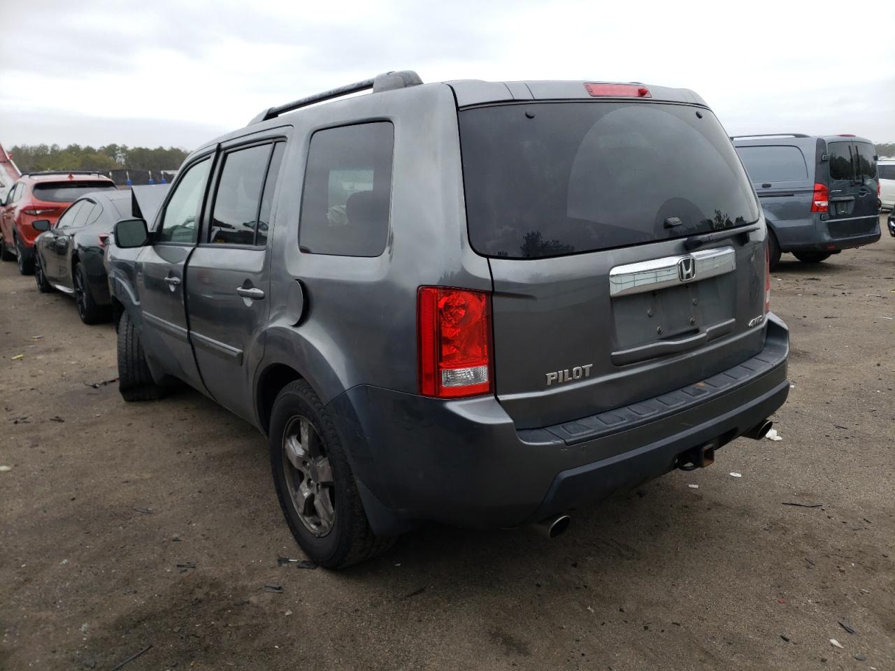 Photo 3 from auction – 2010 HONDA PILOT EXL with VIN 5FNYF4H65AB028929