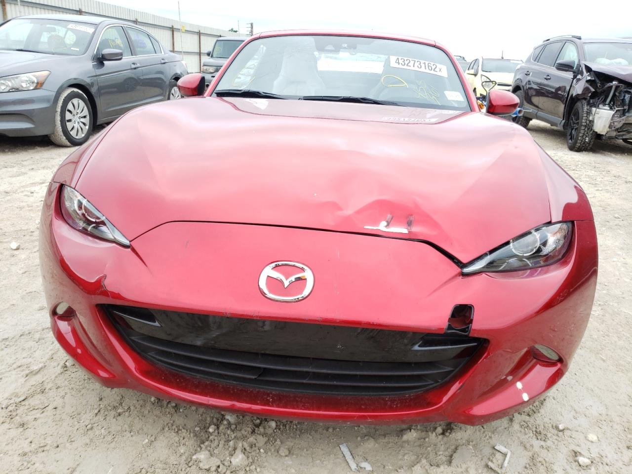 Photo 9 from auction – 2021 MAZDA MX-5 MIATA with VIN JM1NDAM77M0455361