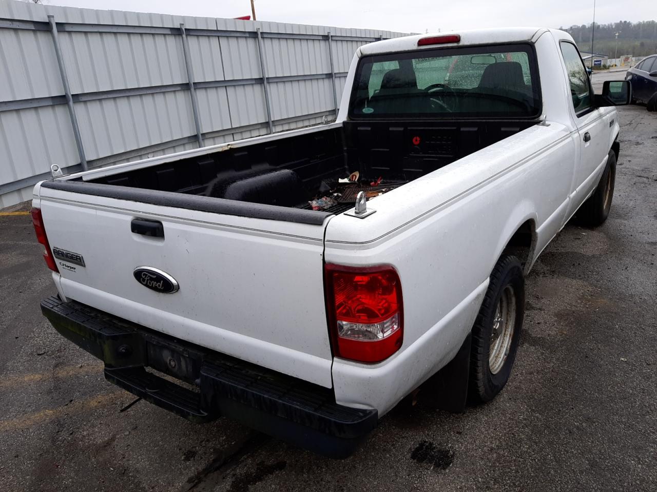 Photo 4 from auction – 2006 FORD RANGER with VIN 1FTYR10D36PA01953