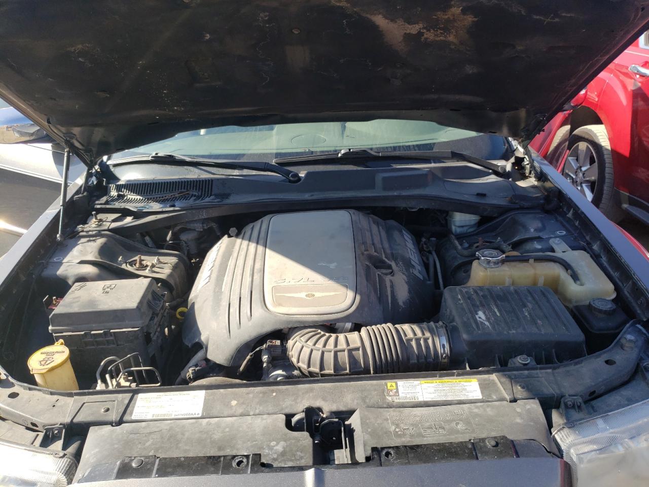 Photo 7 from auction – 2008 CHRYSLER 300C with VIN 2C3KA63H78H166179