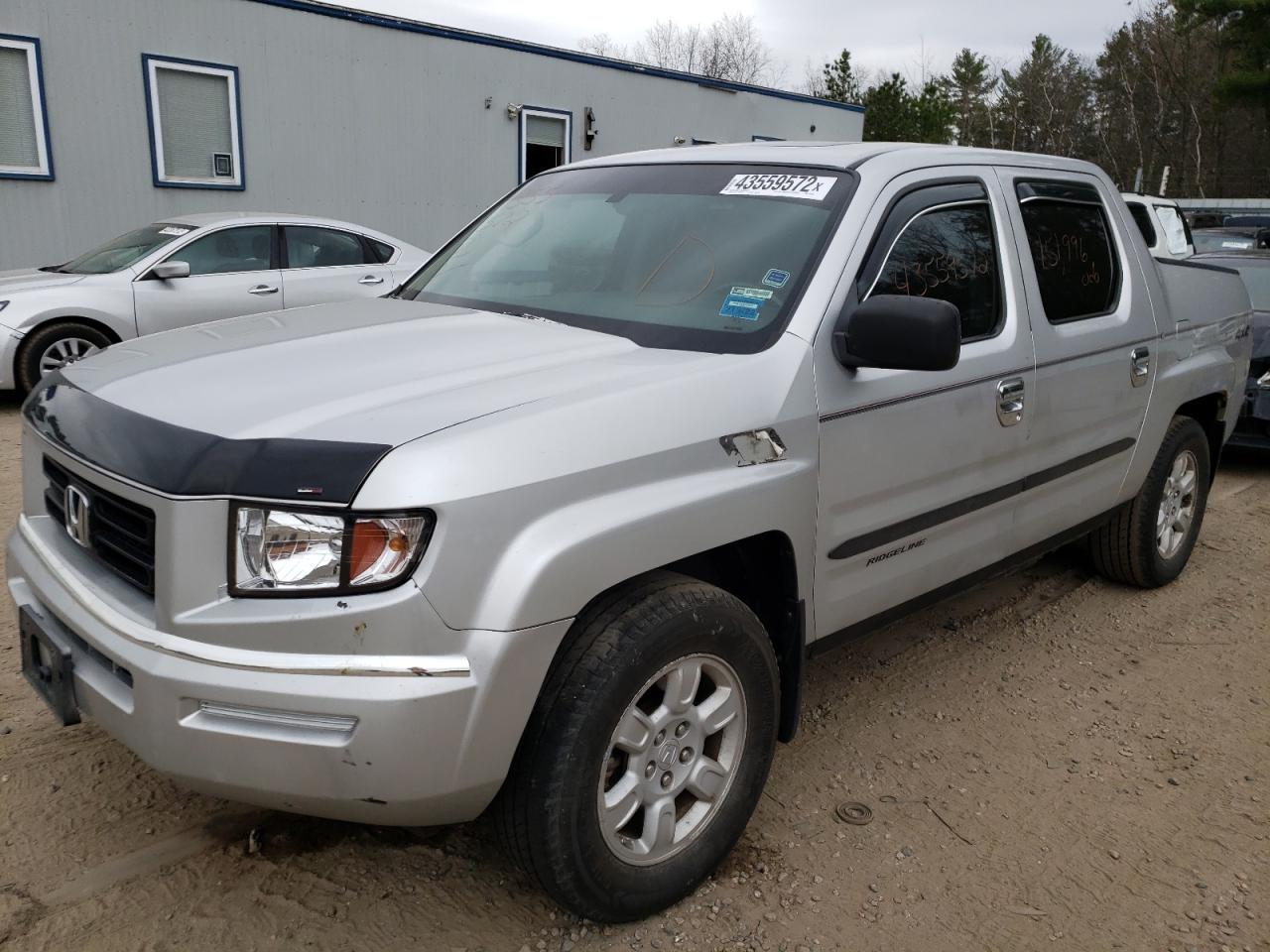 Photo 2 from auction – 2006 HONDA RIDGELINE with VIN 2HJYK16546H550100