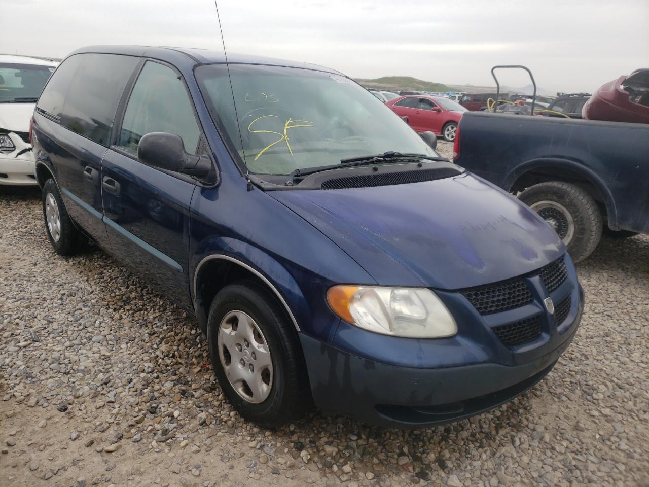 DODGE CARAVAN SE 2002 with VIN 1B4GP25392B673222 - Photo from auction