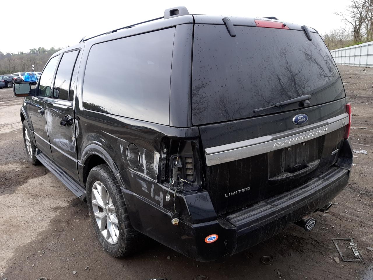 Photo 3 from auction – 2017 FORD EXPEDITION with VIN 1FMJK2AT1HEA57577