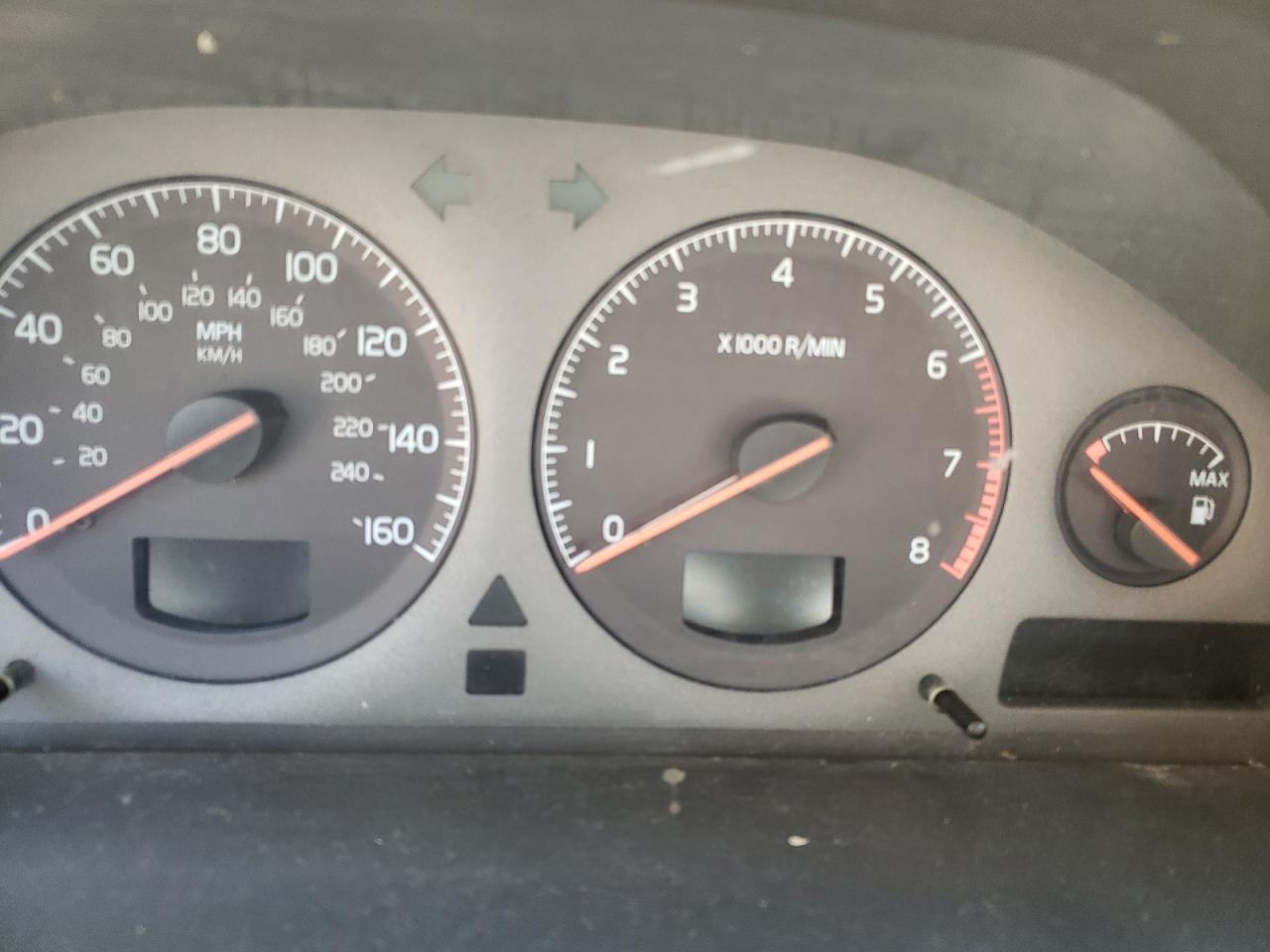 Photo 8 from auction – 2003 VOLVO V70 with VIN YV1SW61T432320475