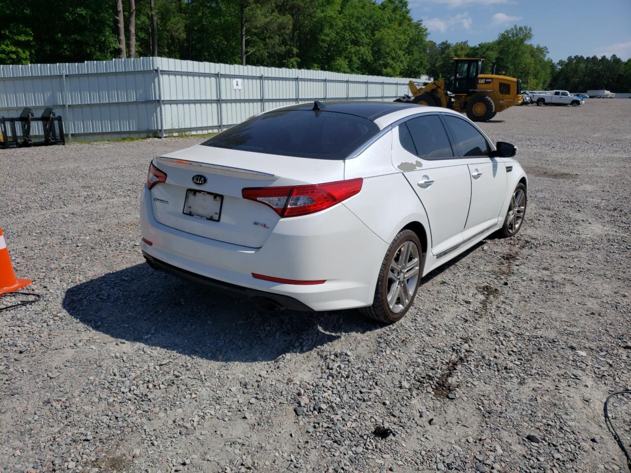 Photo 4 from auction – 2013 KIA OPTIMA SX with VIN 5XXGR4A6XDG094648