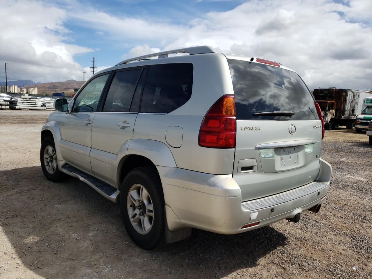 Photo 3 from auction – 2003 LEXUS GX 470 with VIN JTJBT20X330005171