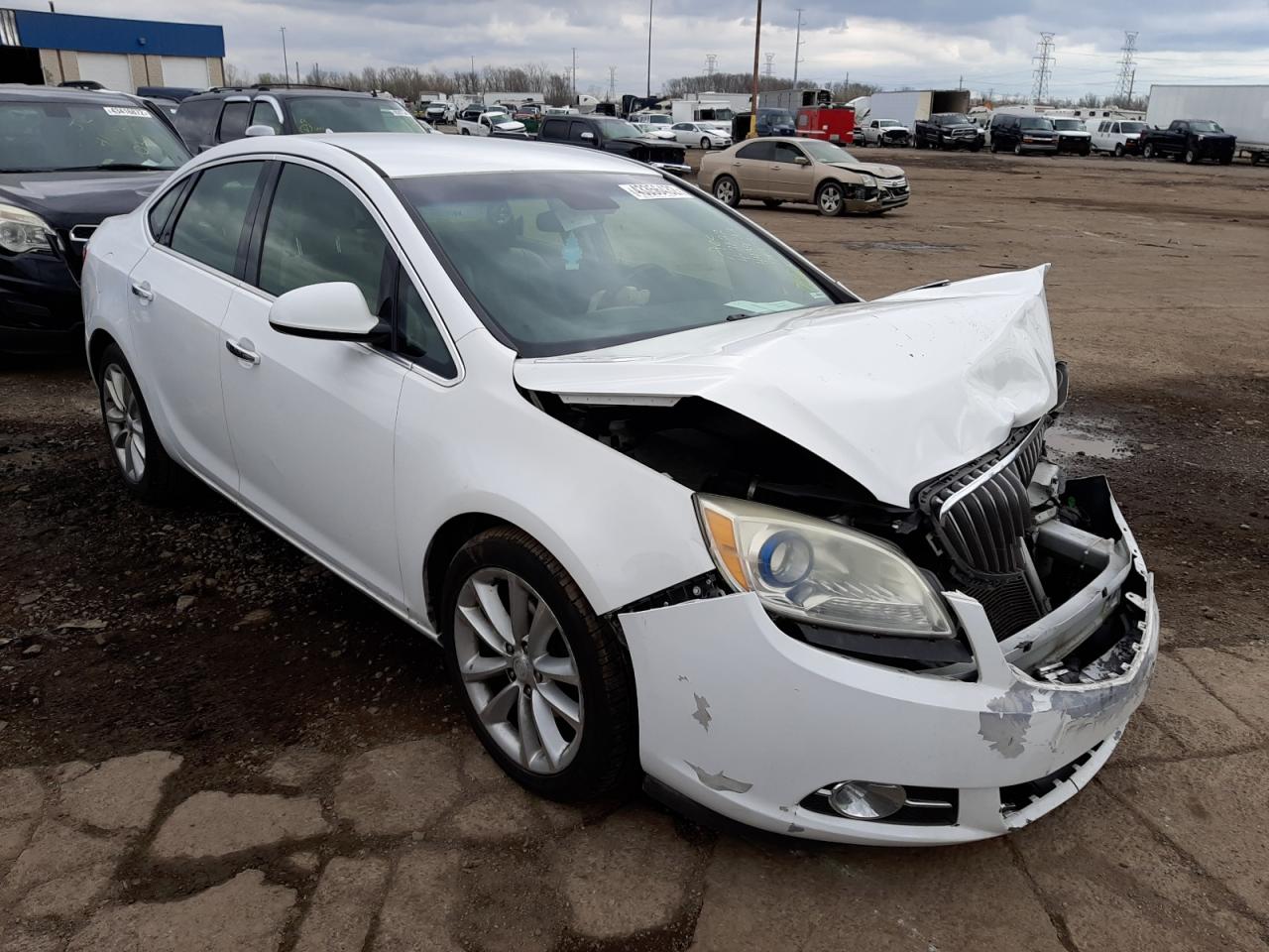BUICK VERANO 2012 with VIN 1G4PP5SK6C4179272 - Photo from auction