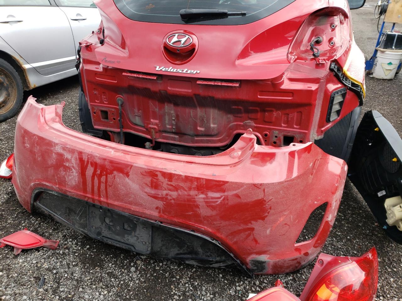 Photo 9 from auction – 2012 HYUNDAI VELOSTER with VIN KMHTC6ADXCU083647