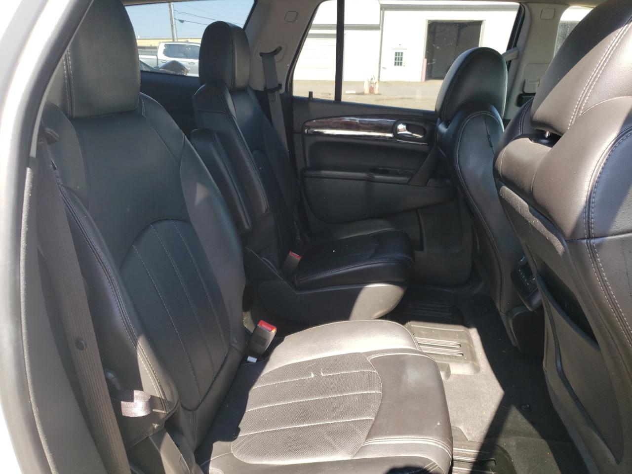 Photo 6 from auction – 2015 BUICK ENCLAVE with VIN 5GAKVCKD6FJ118392