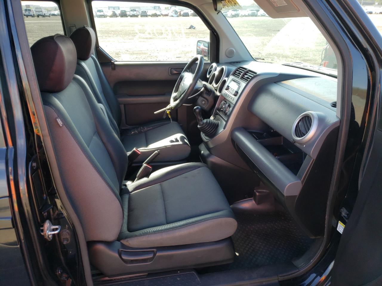 Photo 5 from auction – 2006 HONDA ELEMENT EX with VIN 5J6YH17756L000419