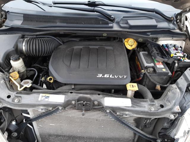 Photo 7 from auction – 2014 CHRYSLER TOWN & COU with VIN 2C4RC1BG0ER292387