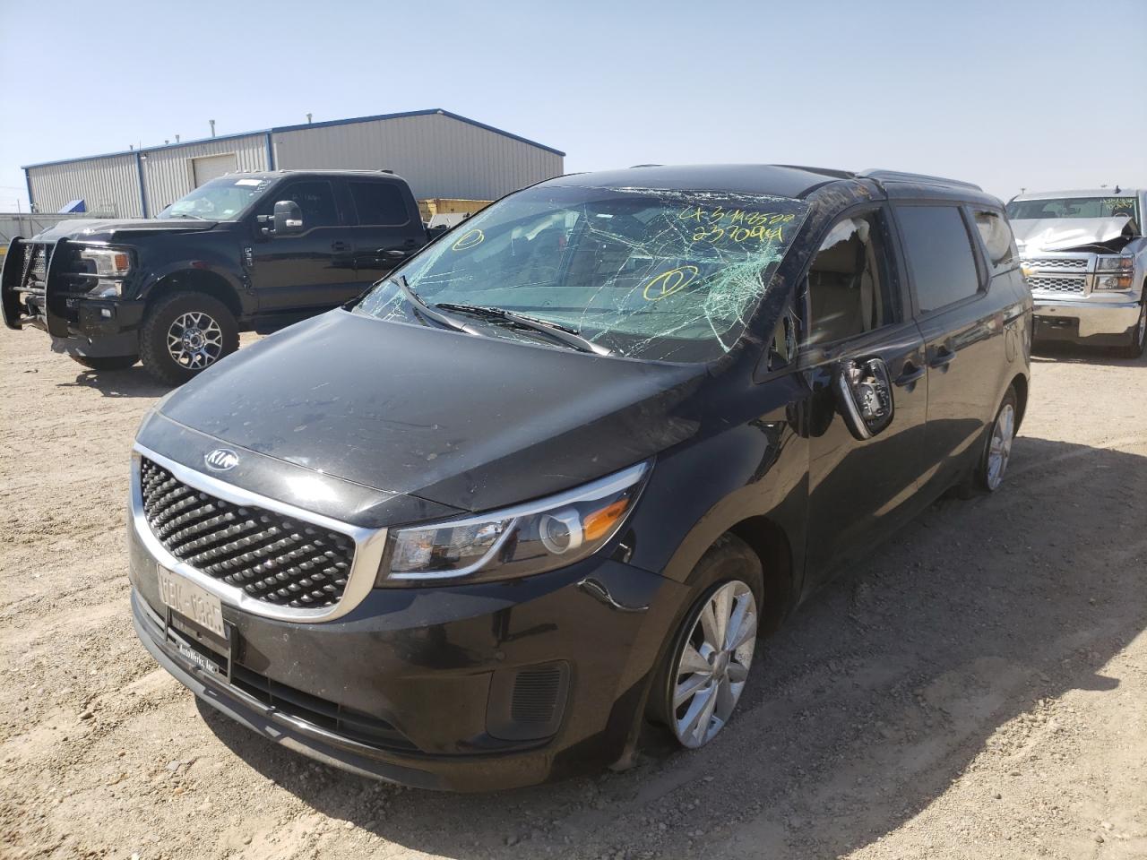 Photo 2 from auction – 2017 KIA SEDONA LX with VIN KNDMB5C14H6237094