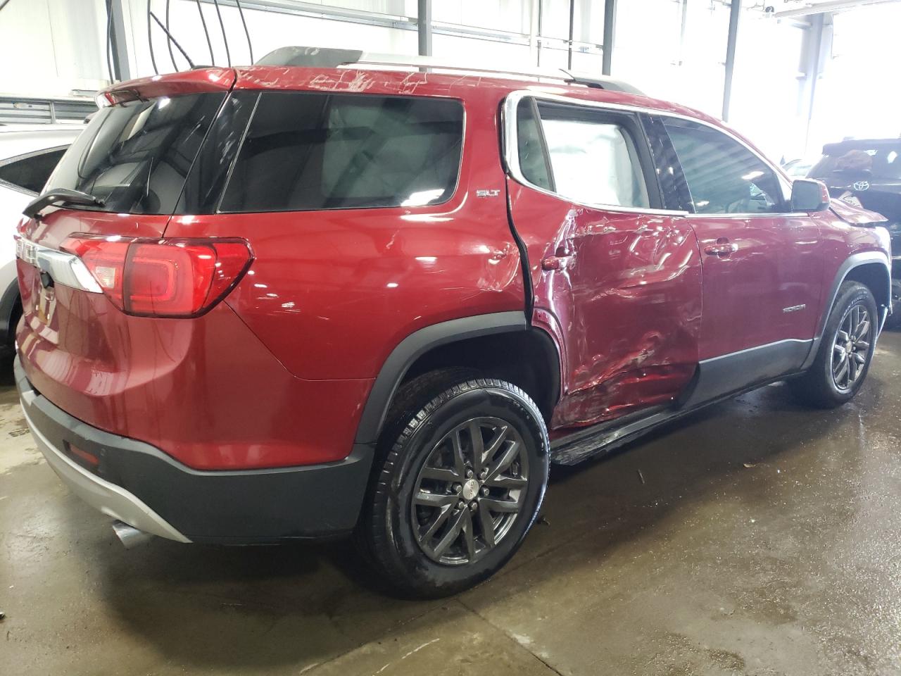 Photo 4 from auction – 2019 GMC ACADIA SLT with VIN 1GKKNMLS9KZ264805