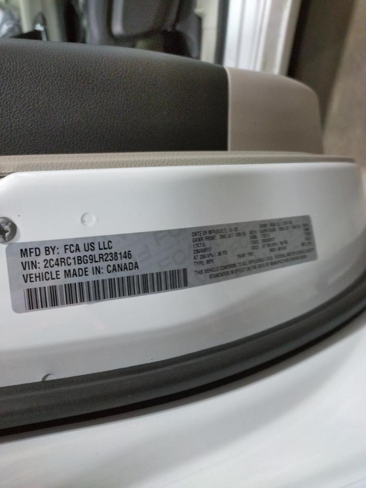 Photo 10 from auction – 2020 CHRYSLER PACIFICA T with VIN 2C4RC1BG9LR238146
