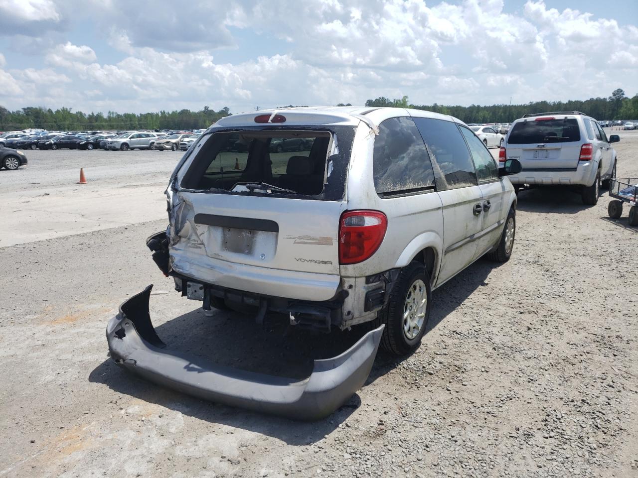 صورة رقم 4 من المزاد - 2002 CHRYSLER VOYAGER مع VIN 1C4GJ25372B731624