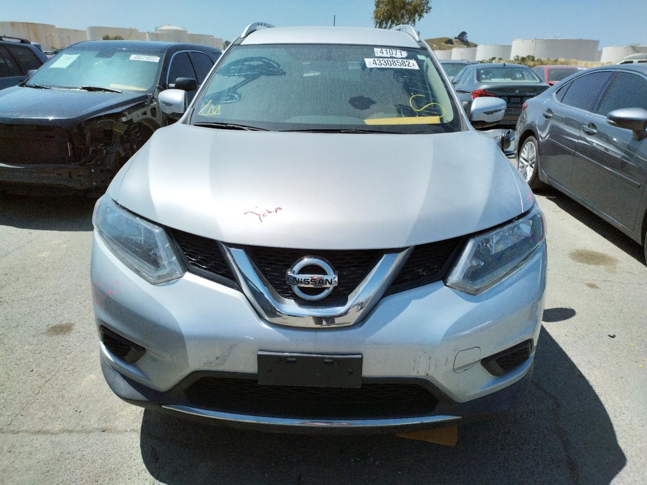 Photo 9 from auction – 2016 NISSAN ROGUE S with VIN KNMAT2MT8GP633939