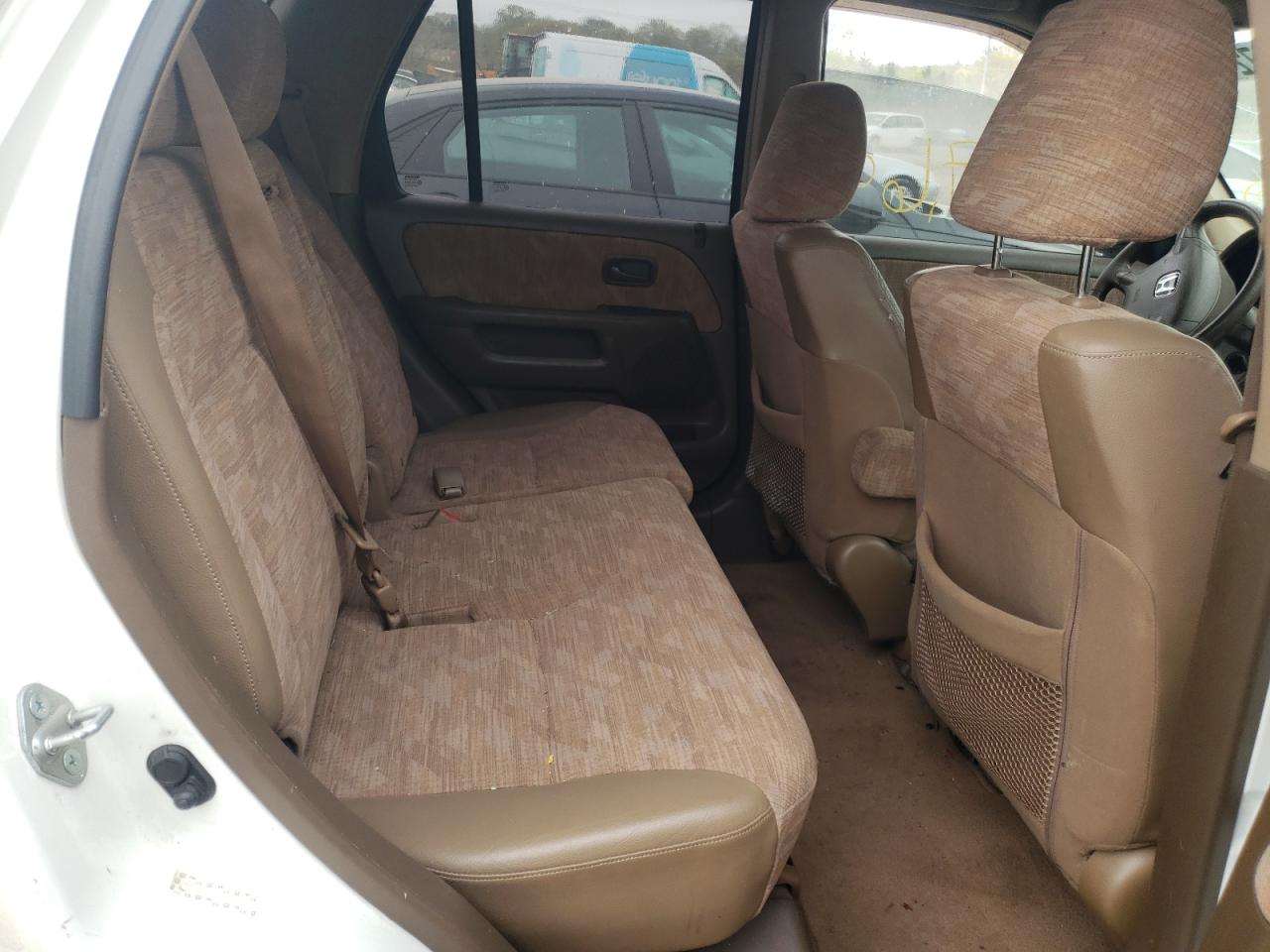Photo 6 from auction – 2002 HONDA CR-V LX with VIN SHSRD78432U011437