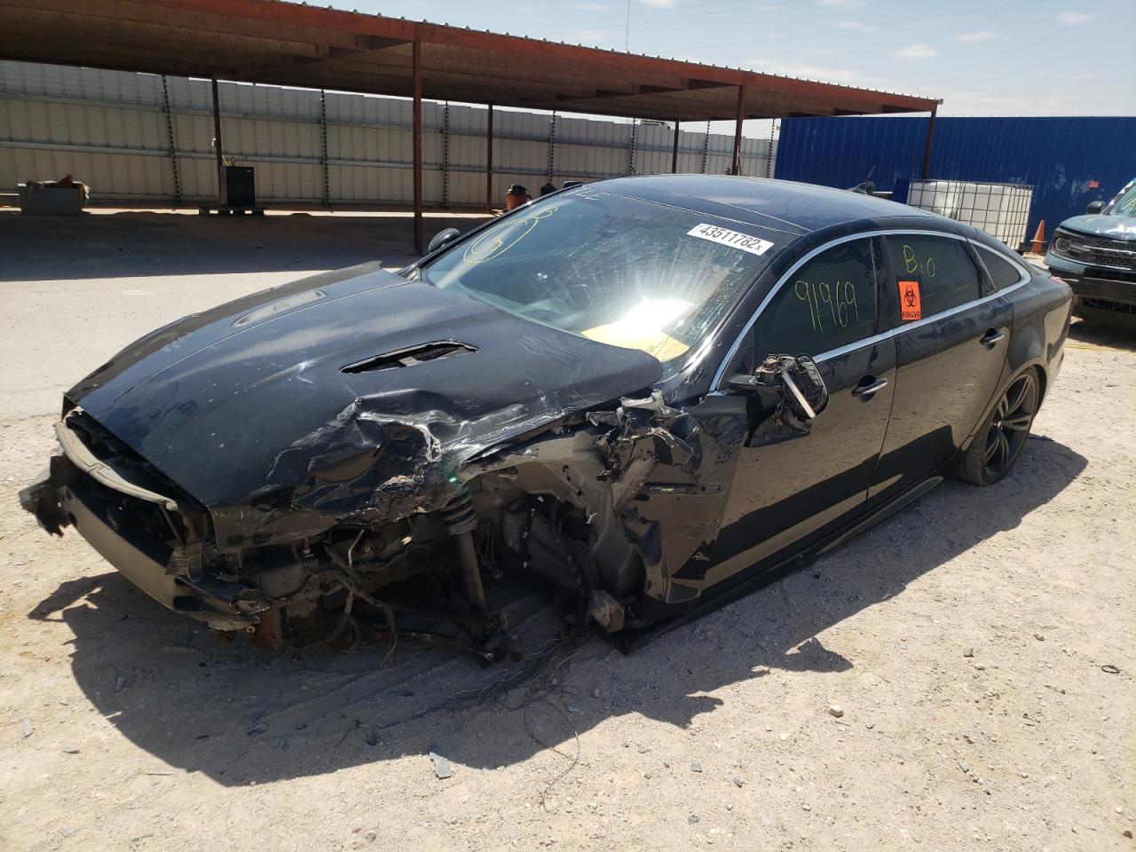 Photo 2 from auction – 2014 JAGUAR XJR with VIN SAJWA2EKXEMV58615
