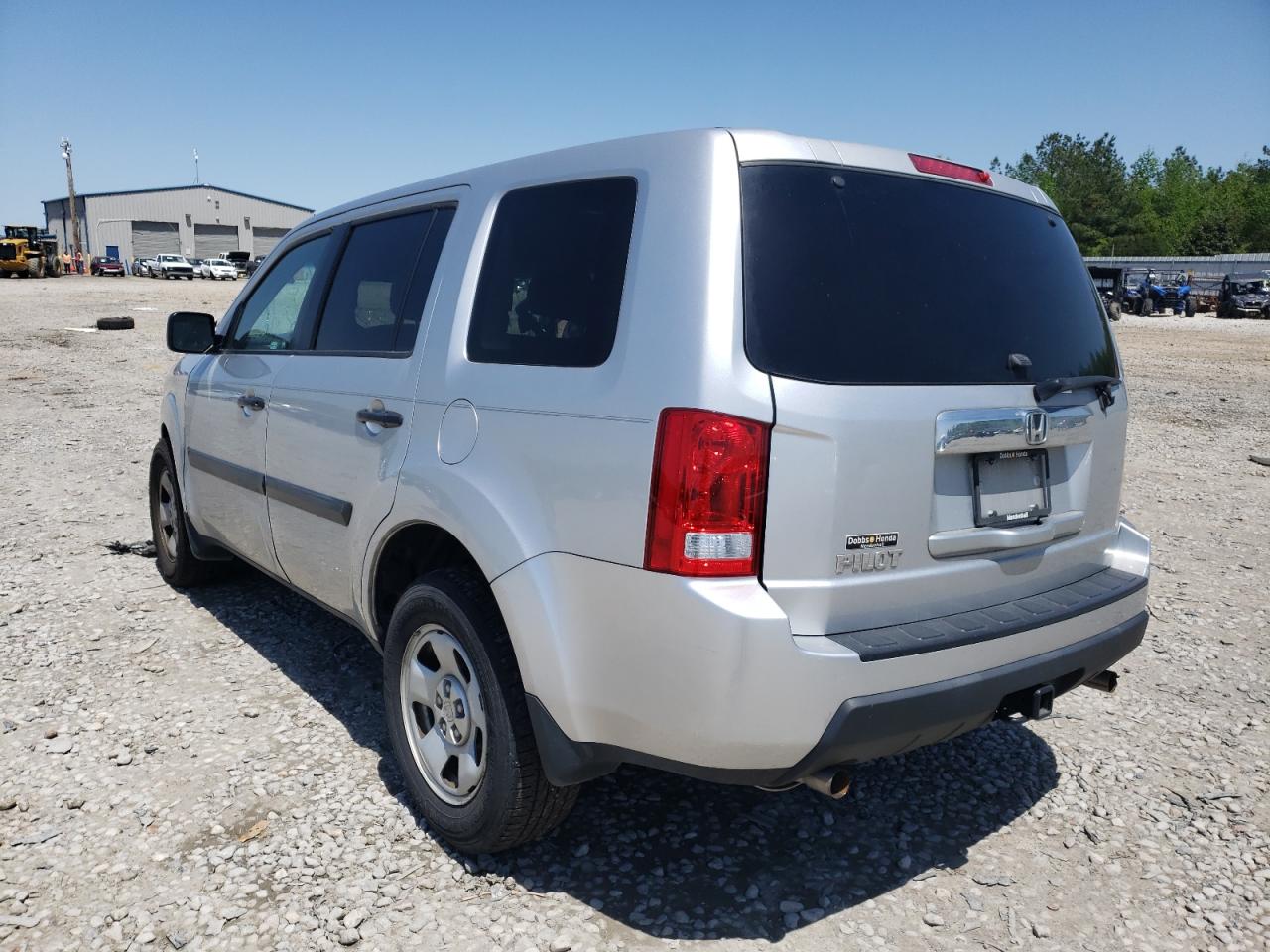 Photo 3 from auction – 2011 HONDA PILOT LX with VIN 5FNYF3H2XBB044343