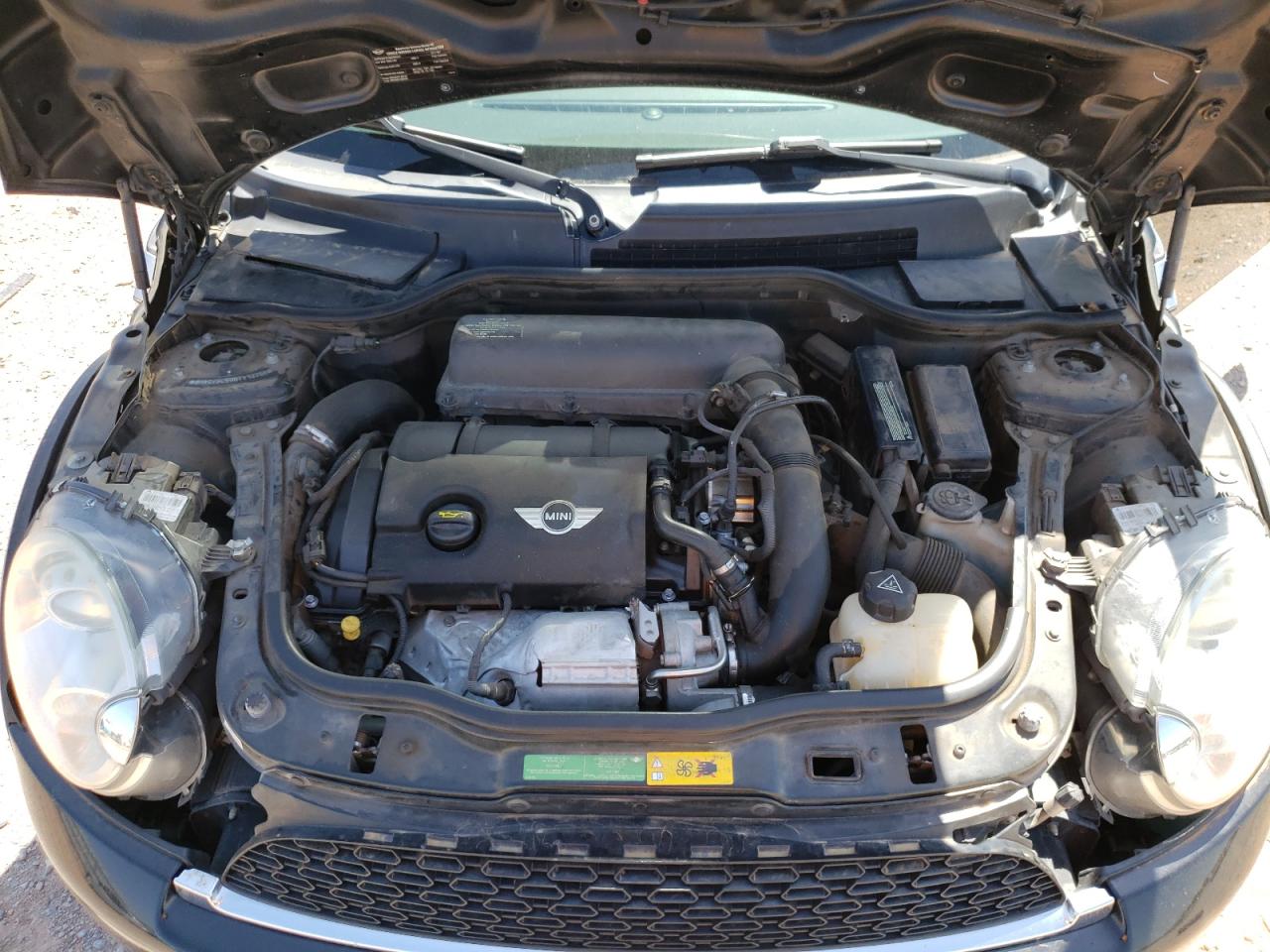 Photo 7 from auction – 2011 MINI COOPER S with VIN WMWSV3C59BTY12768