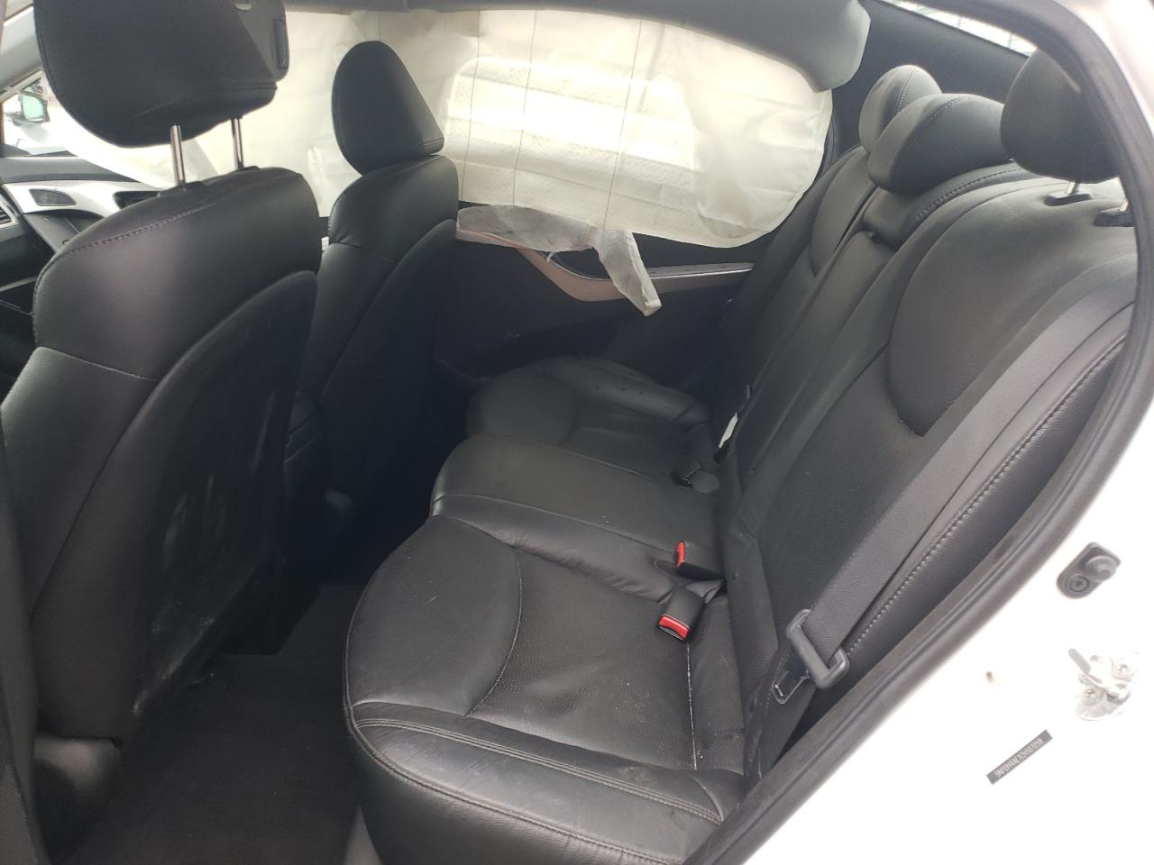 Photo 6 from auction – 2012 HYUNDAI ELANTRA GL with VIN 5NPDH4AE1CH107058