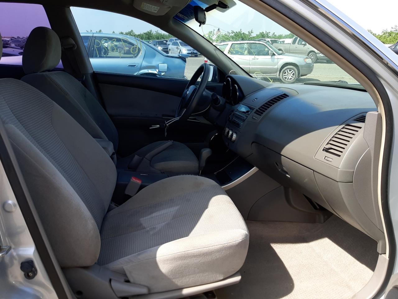 Photo 5 from auction – 2006 NISSAN ALTIMA S with VIN 1N4AL11D16N453502