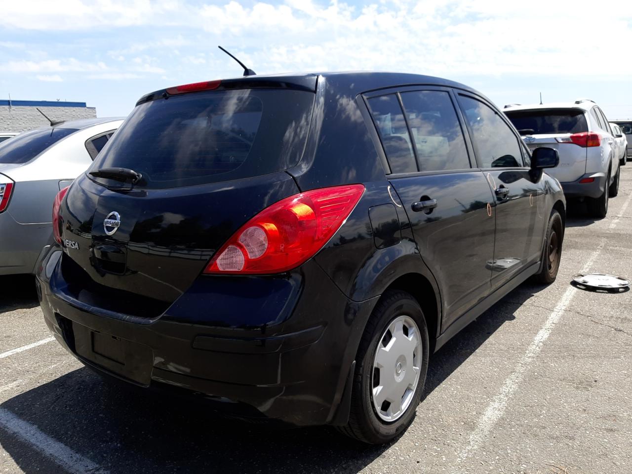 Photo 4 from auction – 2008 NISSAN VERSA S with VIN 3N1BC13E08L450486