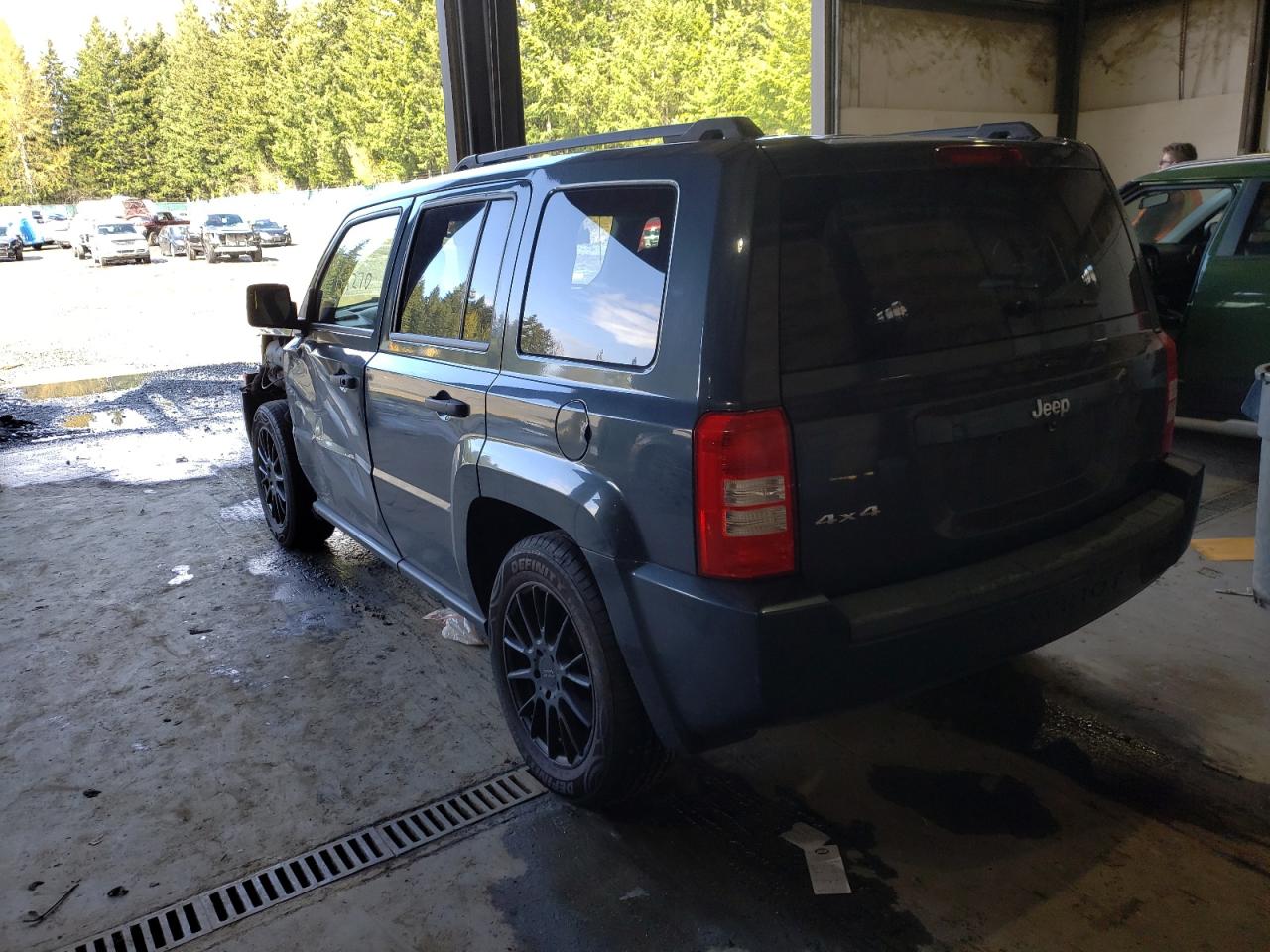 Photo 3 from auction – 2008 JEEP PATRIOT SP with VIN 1J8FF28W68D644306