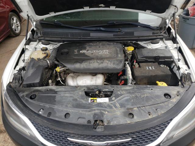 Photo 7 from auction – 2015 CHRYSLER 200 LIMITE with VIN 1C3CCCAB4FN659706