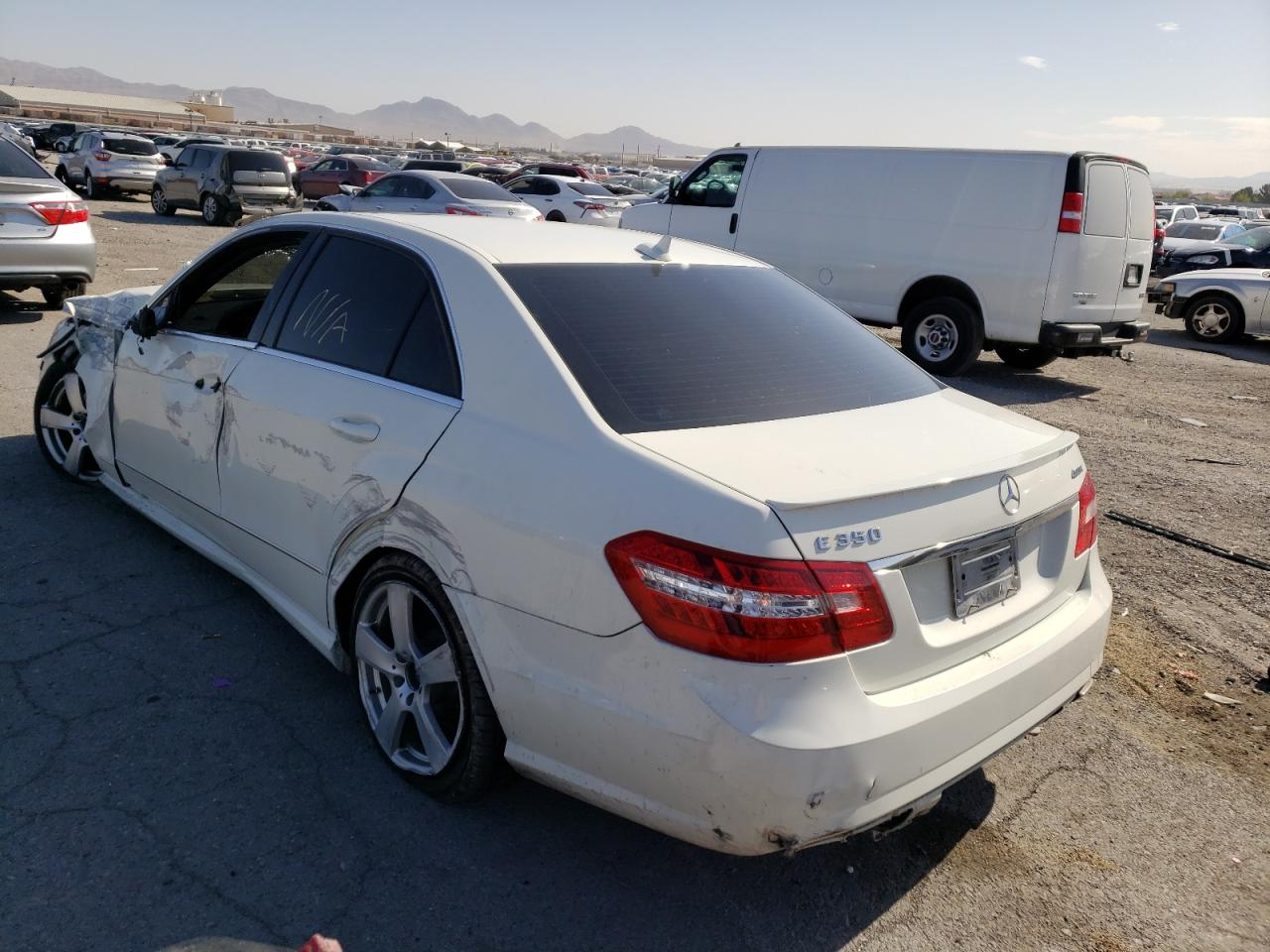 Photo 3 from auction – 2011 MERCEDES-BENZ E 350 4MAT with VIN WDDHF8HB7BA471149