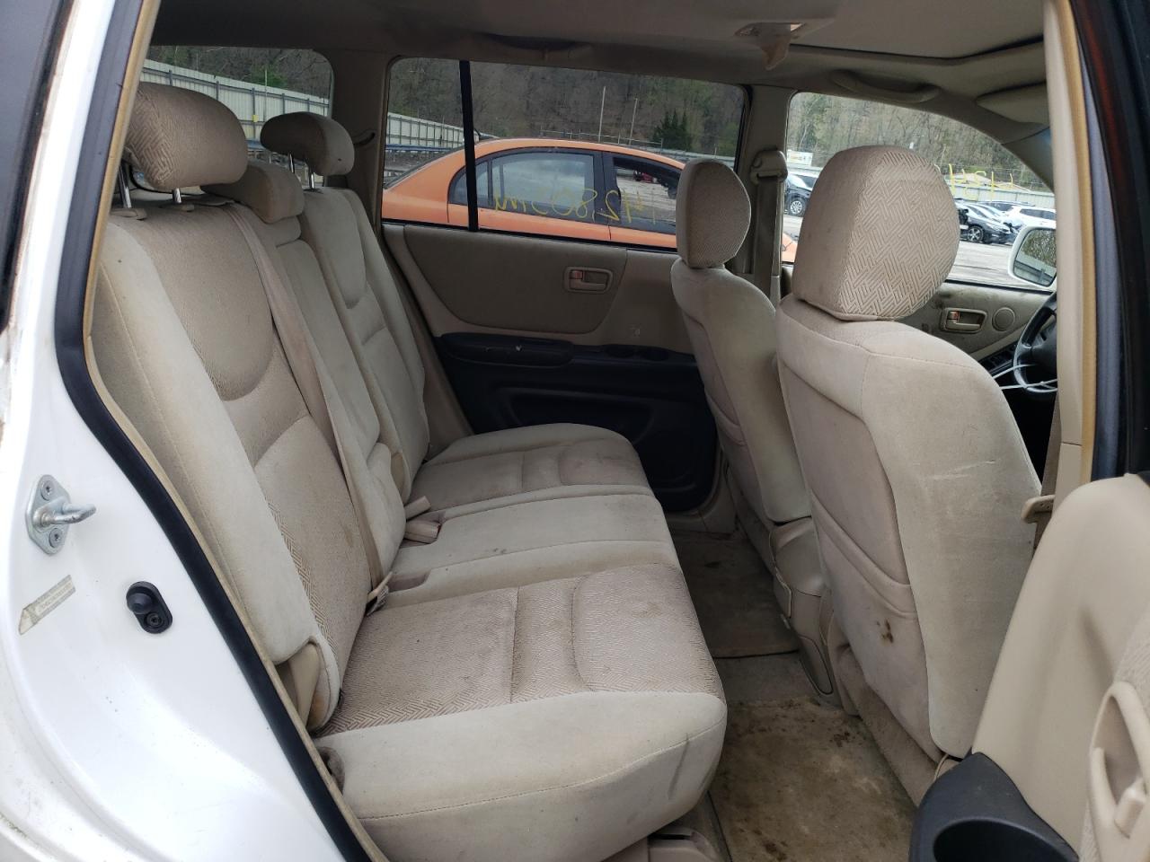 Photo 6 from auction – 2003 TOYOTA HIGHLANDER with VIN JTEHD21A030018783