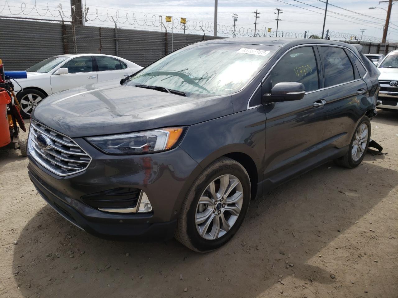 Photo 2 from auction – 2019 FORD EDGE TITAN with VIN 2FMPK3K96KBB42498