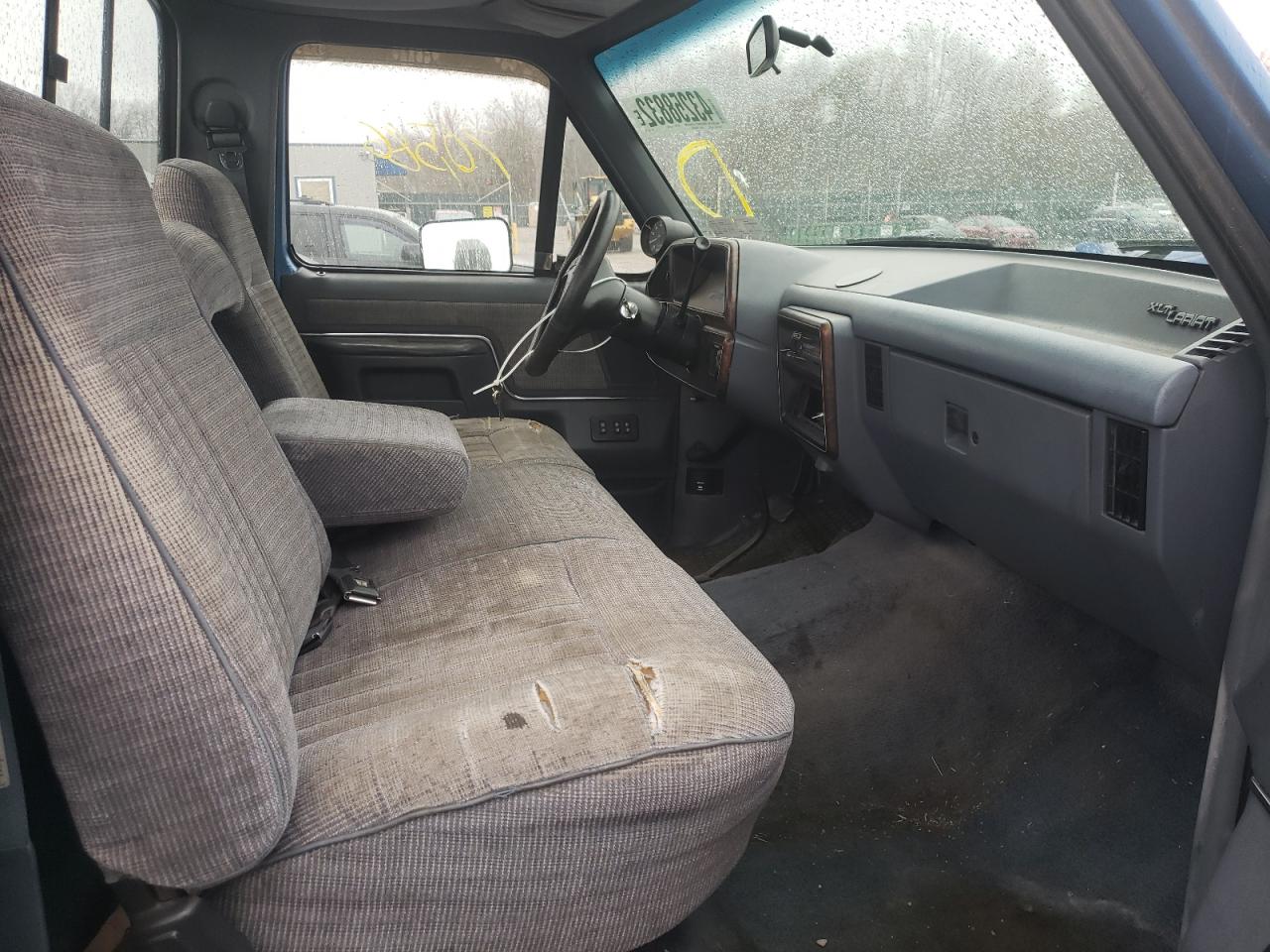 Photo 5 from auction – 1990 FORD F150 with VIN 1FTEF14Y1LNA10778