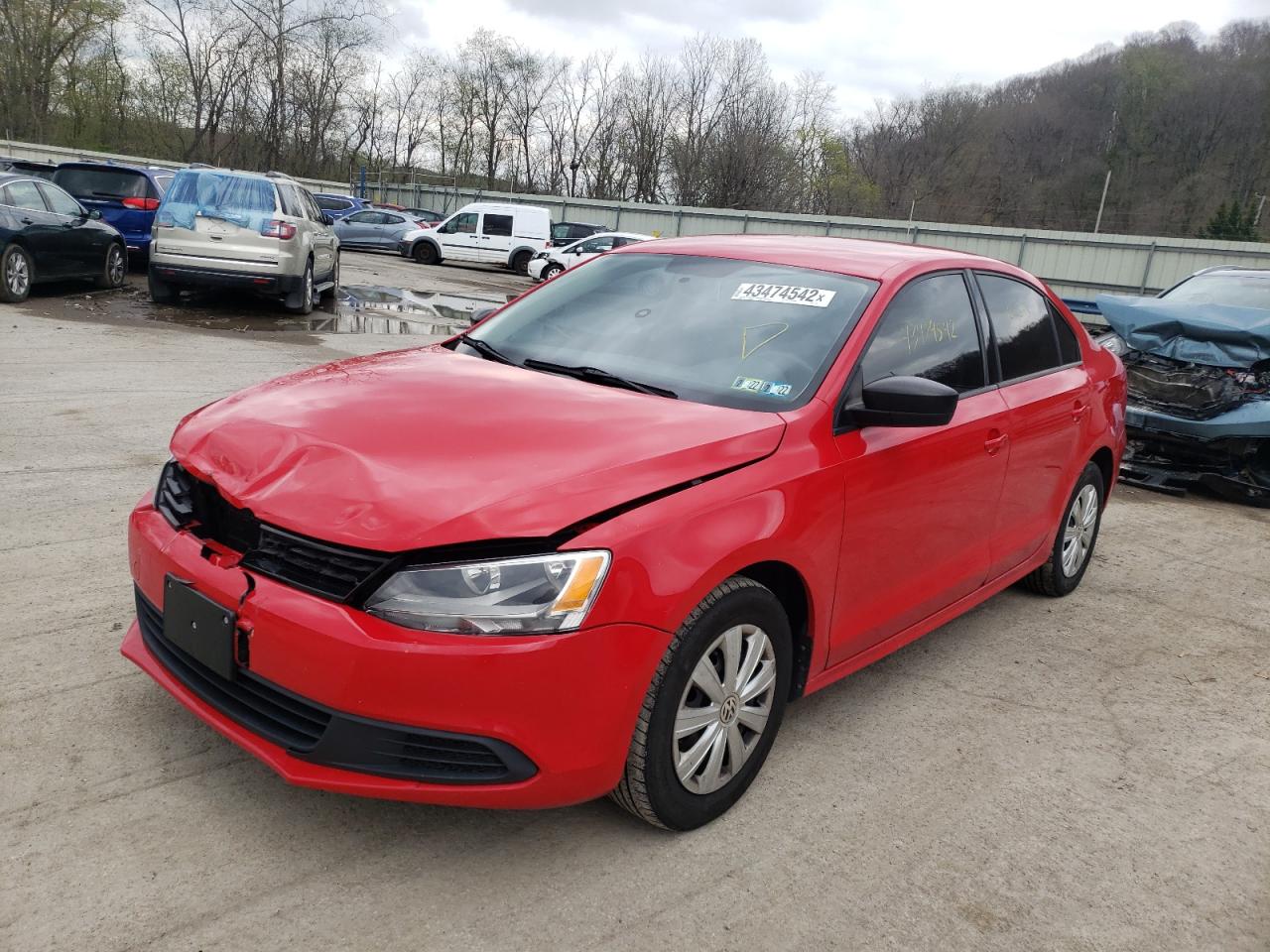 Photo 2 from auction – 2013 VOLKSWAGEN JETTA BASE with VIN 3VW1K7AJ7DM257557
