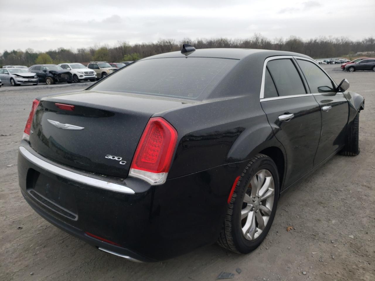 Photo 4 from auction – 2016 CHRYSLER 300C with VIN 2C3CCAKG1GH253049