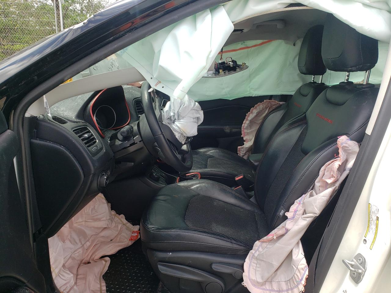 Photo 5 from auction – 2018 JEEP COMPASS TR with VIN 3C4NJDDBXJT198886