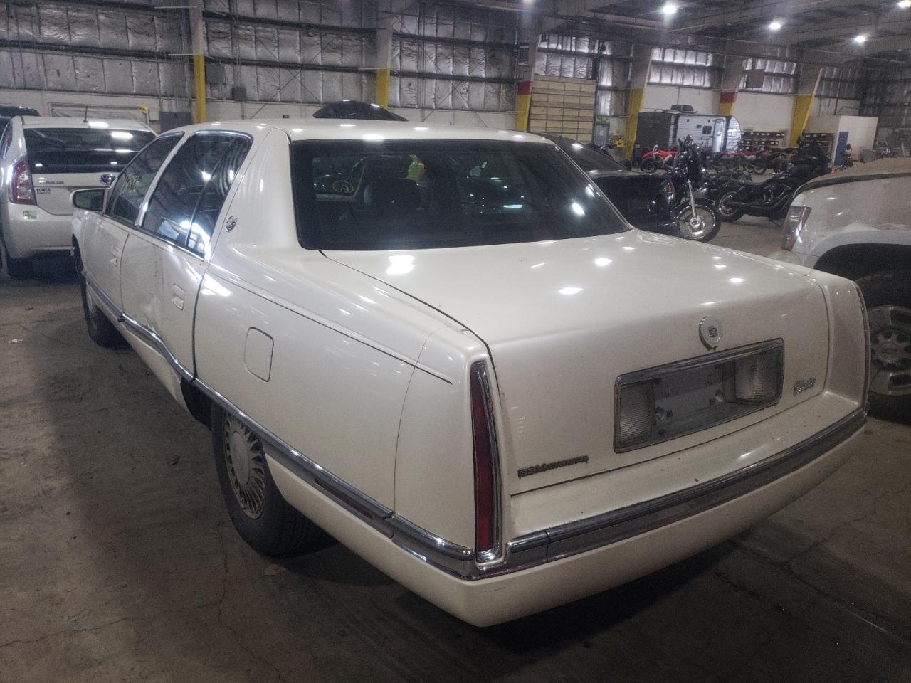 Photo 3 from auction – 1994 CADILLAC DEVILLE with VIN 1G6KD52B6RU236850