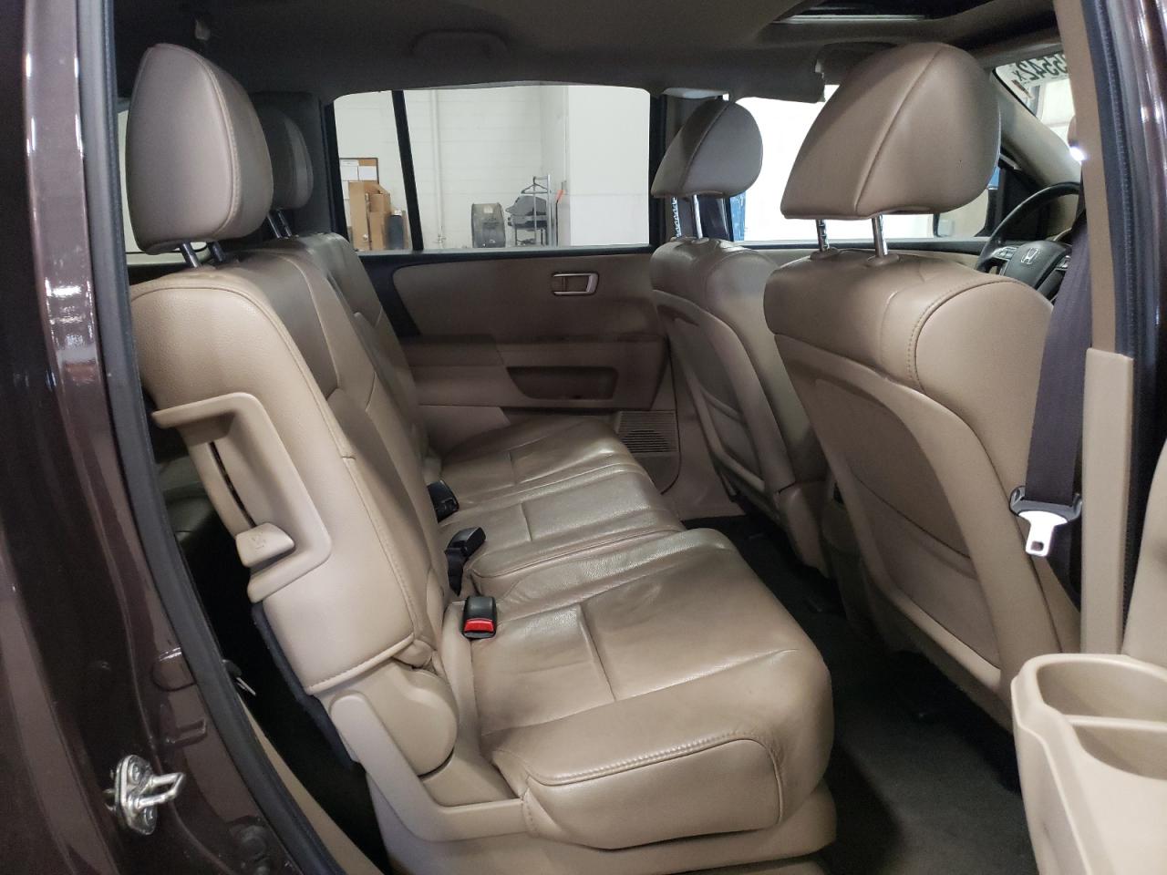 Photo 6 from auction – 2013 HONDA PILOT EXL with VIN 5FNYF4H56DB036159