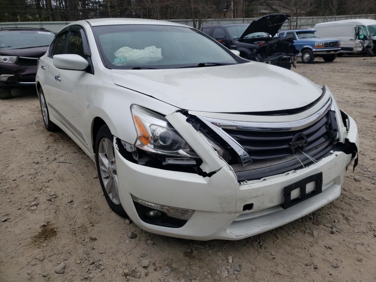 NISSAN ALTIMA 2.5 2015 with VIN 1N4AL3AP0FC158179 - Photo from auction